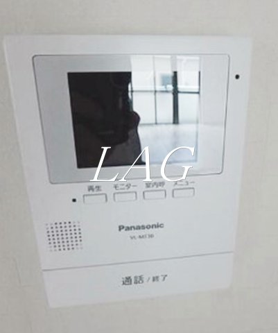 セキュリティ　モニター付きインターホン（同仕様）です。