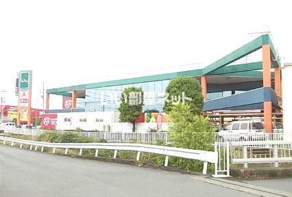 ショッピングセンター　かいせいモール（ショッピングセンター）まで818m