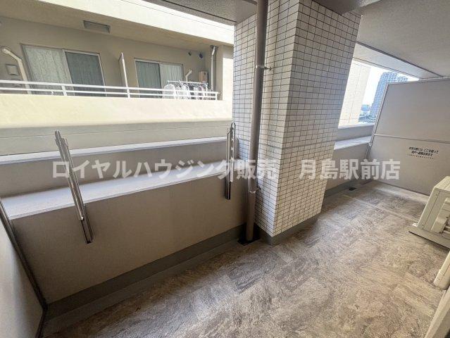 バルコニー　同間取り別階の写真