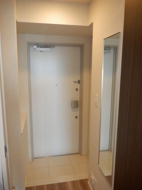 玄関　※他部屋参照
