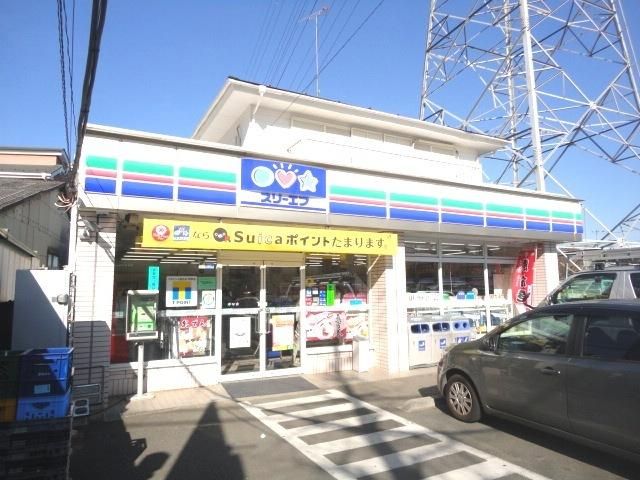 コンビニ　スリーエフ（コンビニ）まで466m