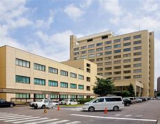 病院　札幌医科大学附属病院（病院）まで546m