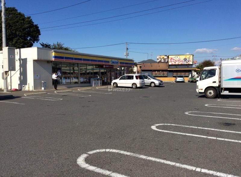 コンビニ　ミニストップ 流山平和台店（コンビニ）まで490m