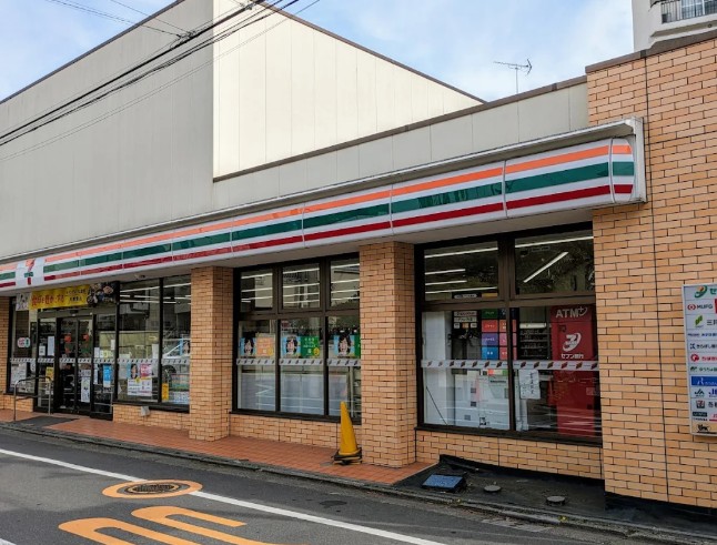 コンビニ　セブンイレブン 下目黒6丁目店（コンビニ）まで1268m
