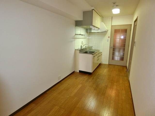 居室・リビング　ハイグレード椿　板橋区赤塚新町２