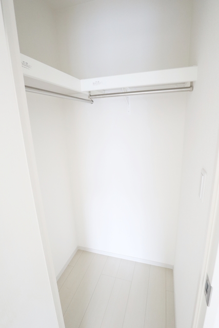 収納　参考写真（同建物別部屋のものです）