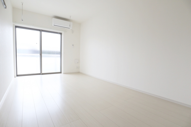 居室・リビング　参考写真（同建物別部屋のものです）