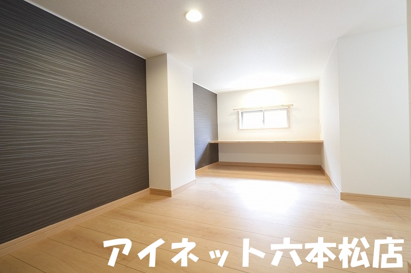 その他部屋・スペース　日当たりもいいですね。