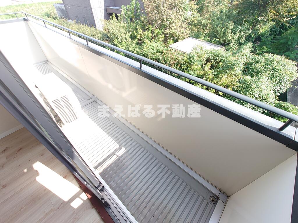 バルコニー　南向きバルコニー