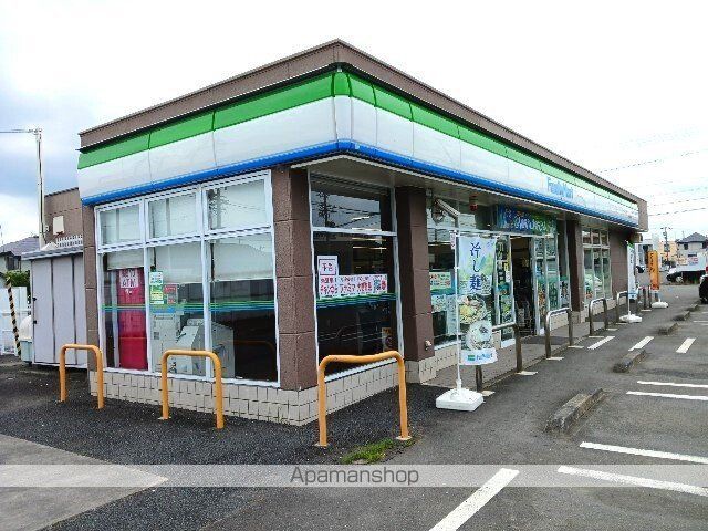 コンビニ　ファミリーマート　　掛川富部店（コンビニ）まで260m