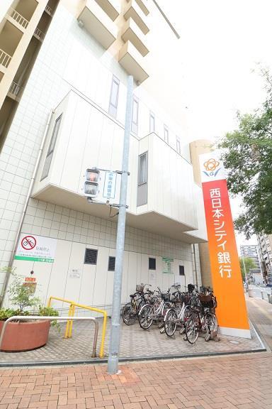 銀行　西日本シティ銀行姪浜駅前支店（銀行）まで898m