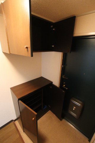 収納　シューズボックス