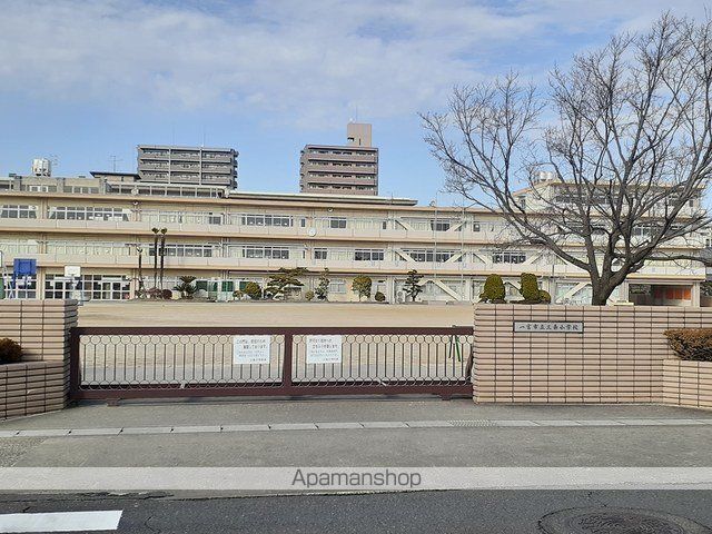 小学校　一宮市立　三条小学校（小学校）まで210m