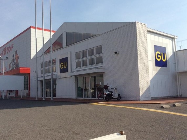 ショッピングセンター　ジーユー百舌鳥店（ショッピングセンター）まで1039m