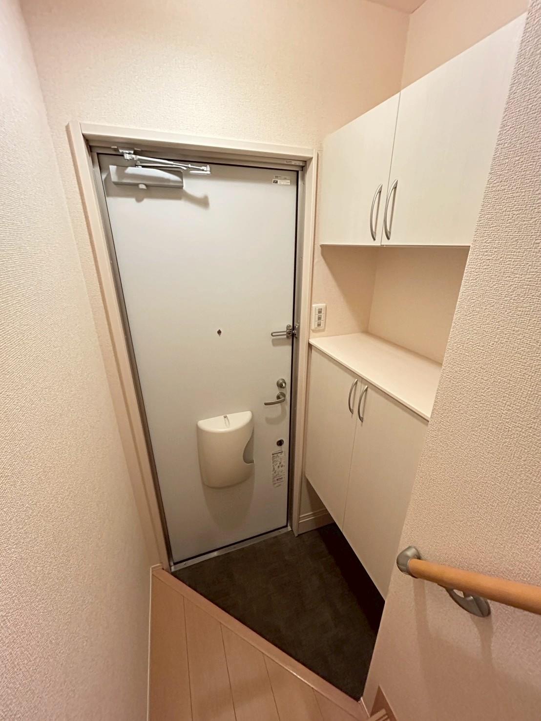 玄関　玄関