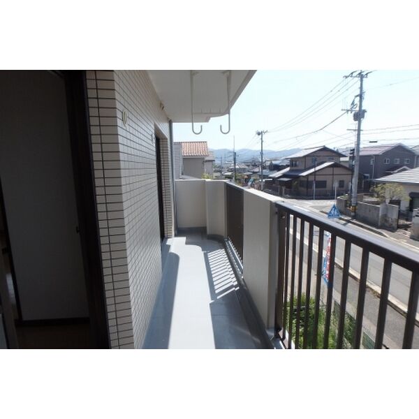 バルコニー　現況優先