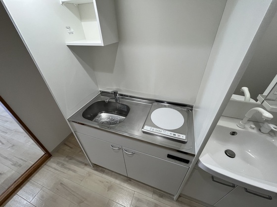 キッチン　※別部屋の写真です