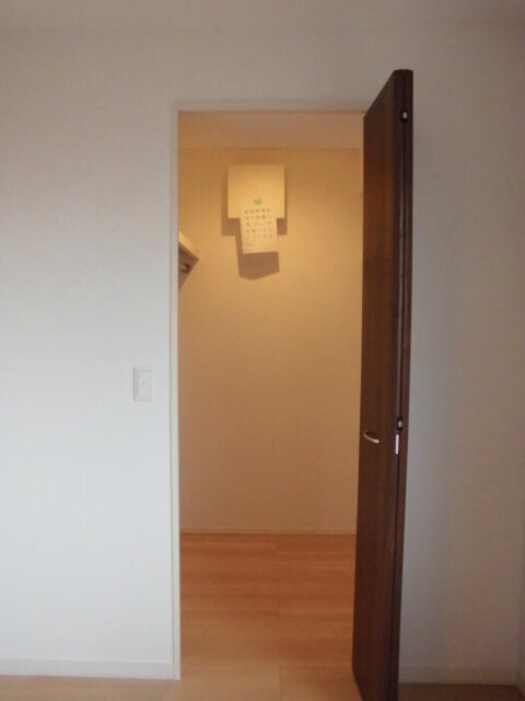 収納　ウォークインクローゼット
