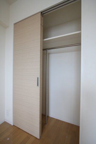 収納　（別タイプ参考写真）パークアクシス駒込　豊島区駒込3