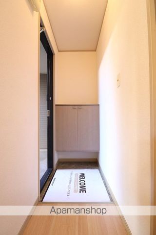 尾道市 2階建 築28年の玄関写真