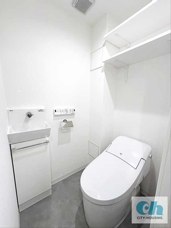 トイレ　バス・トイレ別☆