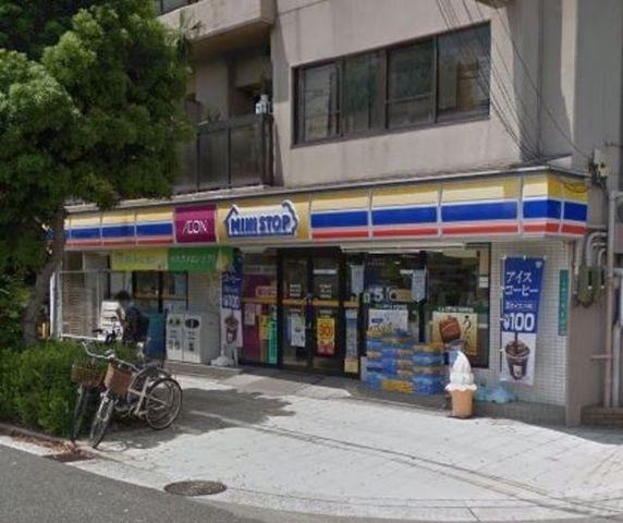 コンビニ　ミニストップ 夕陽ヶ丘店加賀徳酒店（コンビニ）まで123m