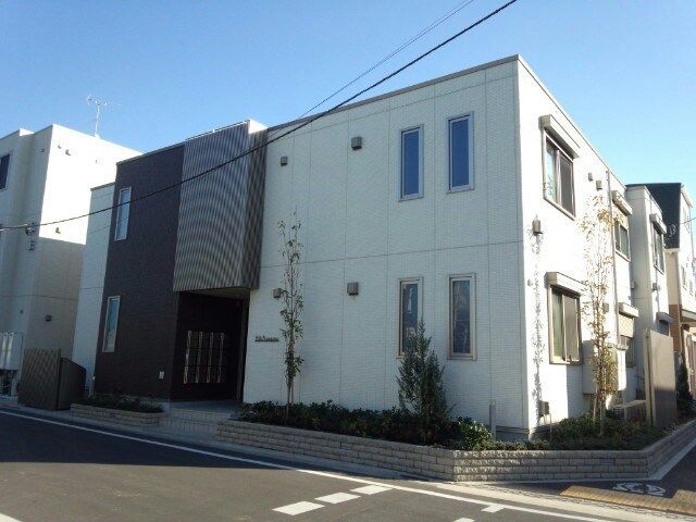 東京メトロ千代田線 北綾瀬駅 徒歩23分 築11年