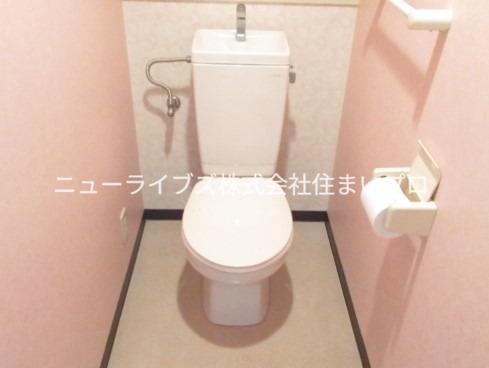 京阪本線 寝屋川市駅 徒歩30分 7階建 築28年のトイレ写真