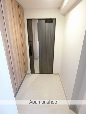 都営大江戸線 両国駅 徒歩4分 13階建 築6年の玄関写真