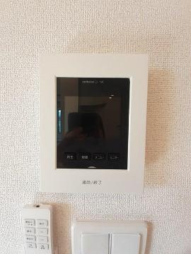 セキュリティ　カメラ付インターホン