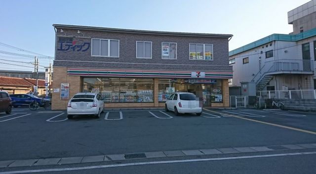 コンビニ　セブン-イレブン 播磨町駅北店（コンビニ）まで1083m