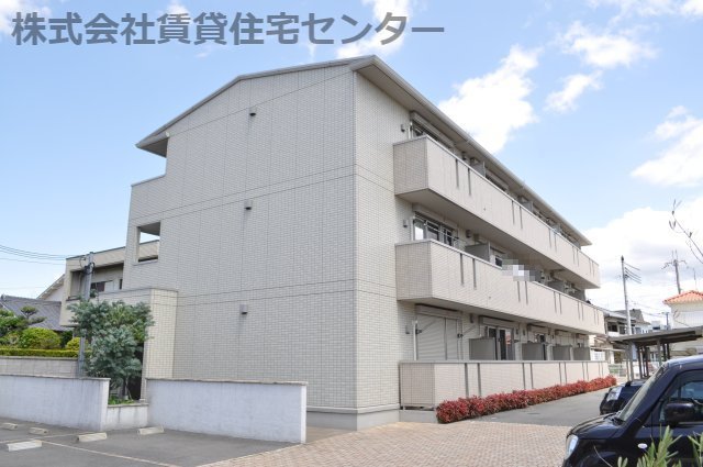 クリークパレスの外観写真