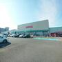 スーパー　綿半スーパーセンター松本芳川店（スーパー）まで700m