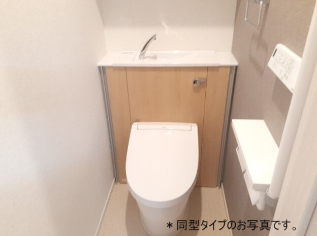 M.Y トヨクニのトイレ写真