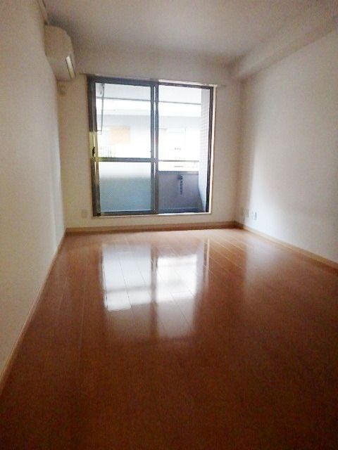 その他部屋・スペース　シンプルな形のお部屋