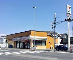 コンビニ　セブンイレブン草加西町店（コンビニ）まで343m