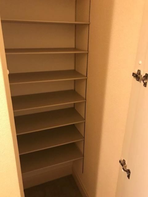 フォレストコート 保呂の玄関写真