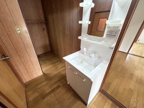 坂之上2丁目戸建3号棟の内装写真