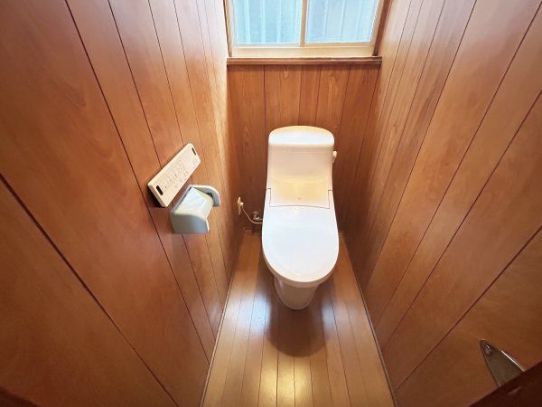 坂之上2丁目戸建3号棟のトイレ写真