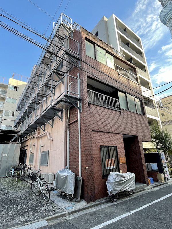 新東京タワーレジデンスの外観写真