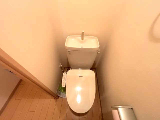 アーデン千里中央のトイレ写真