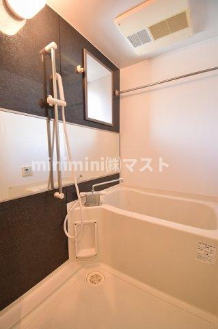 阪急神戸線 中津駅 徒歩6分 9階建 築18年の風呂写真