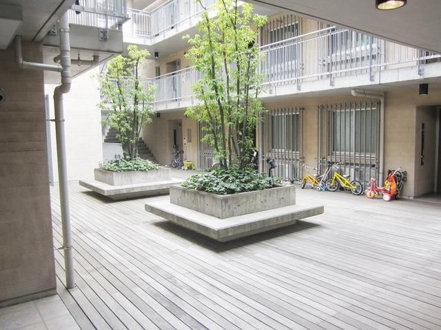 エントランス　☆きれいに管理された建物です☆