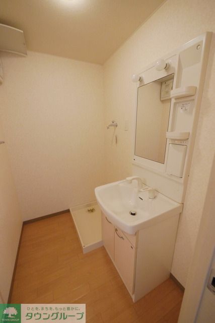 洗面設備　※画像は他号室反転タイプ※