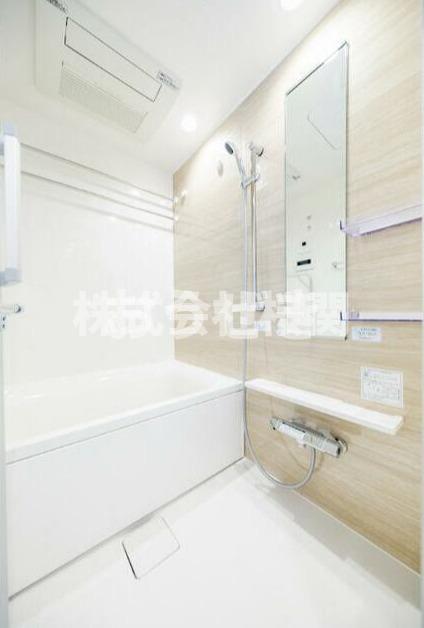 バス・シャワールーム　※同仕様参考写真