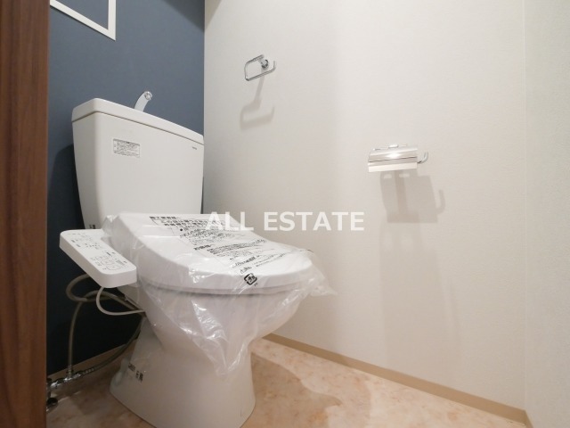 ＪＲ大阪環状線 玉造駅 徒歩8分 8階建 築2年のトイレ写真