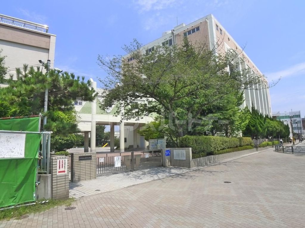小学校　江戸川区立小松川小学校（小学校）まで530m