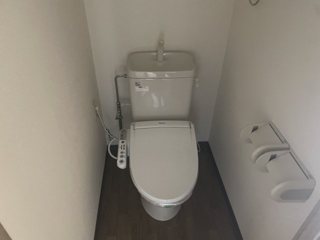 ネオパリエBのトイレ写真