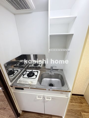 キッチン　※同タイプ、別部屋写真使用。