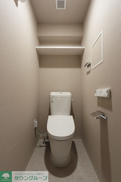 トイレ　※写真は同タイプ住戸です。